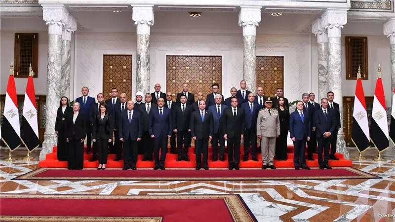 بينهم ٤ اقباط... بقرار جمهورى اسماء ٥٥ وزير ونوابهم والتشكيل الكامل للحكومة الجديدة 