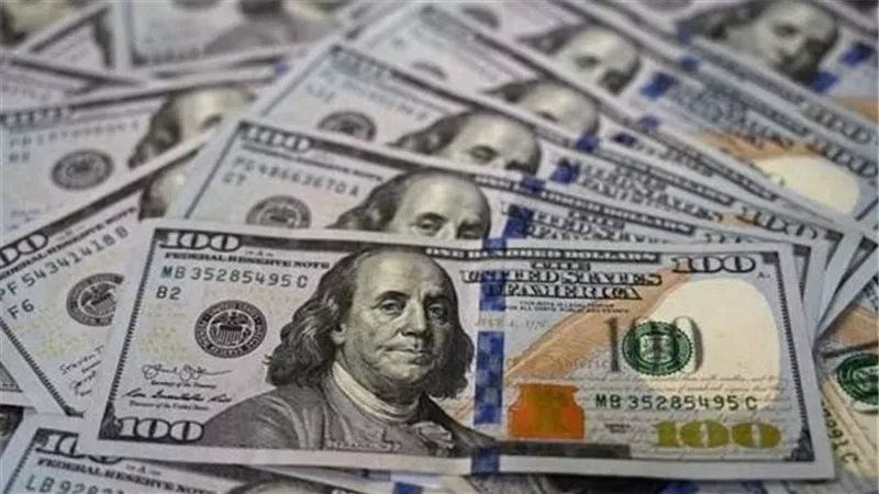 عاجل الدولار ينخفض.. اعرف السبب وراء تراجع سعر الدولار حاليا في البنوك
