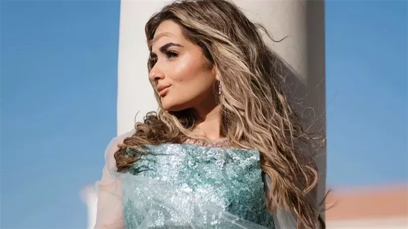 ملك أحمد زاهر بفستان الزفاف في إطلالتها الأخيرة والشكوك تحوم حولها