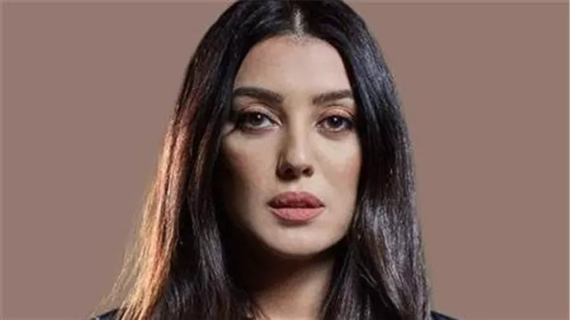 الحزن يسيطر على كندة علوش بسبب خبر محزن بعد خبر إصابتها بالمرض