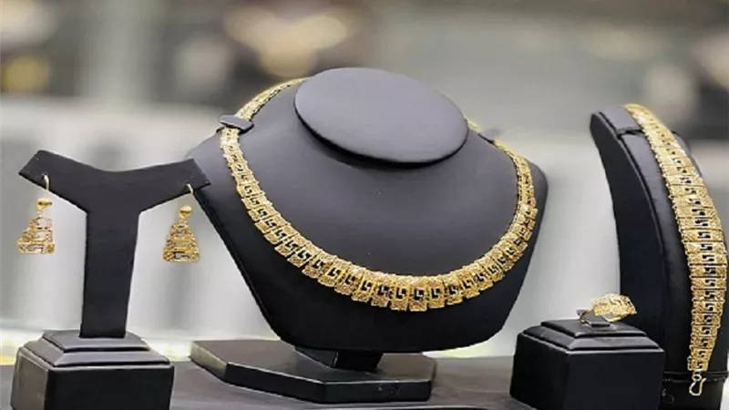 عيار 21 يشتعل بالصاغة .. قفزة جنونية تضرب أسعار الذهب في مصر بداية تعاملات اليوم