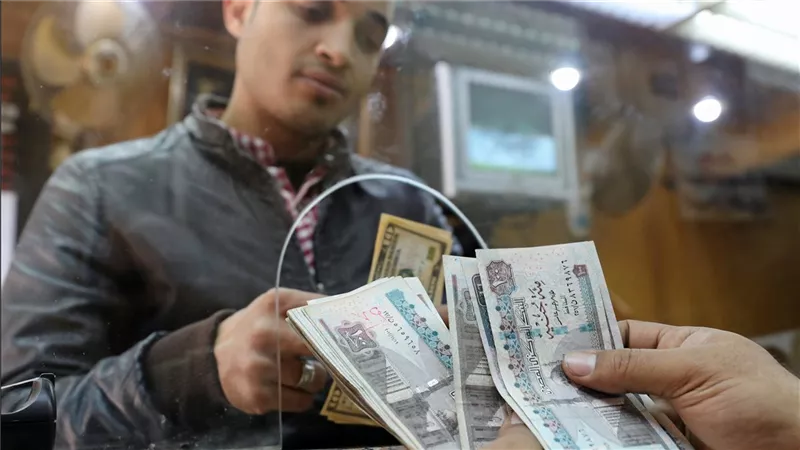 بحد اقصى 10080 جنيه.. رسميا صرف معاشات اكتوبر بهذا اليوم: متى موعد الزيادة الجديدة؟