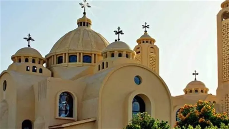 سبق أن ضرب أحد آباء الكنيسة... مطرانية الشرقية تصدر بيان تحذيرى من أحد الأشخاص يشهر بالاباء وزوجاتهم