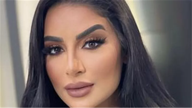 إطلالة رائعة للفنانة جوري بكري 