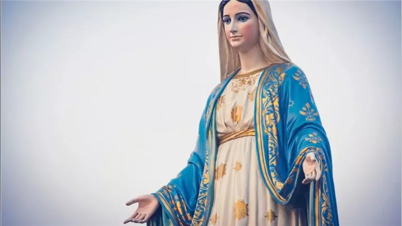 باقي كام يوم؟ الأقباط الأرثوذكس يبدأون صوم العذراء مريم بهذا الموعد.. وأبرز المأكولات الممنوع تناولها
