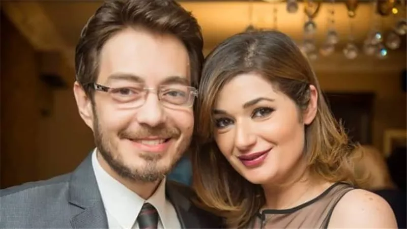 ظهور مميز لزوجة أحمد زاهر بعد خسارة وزنها بشكل كبير 