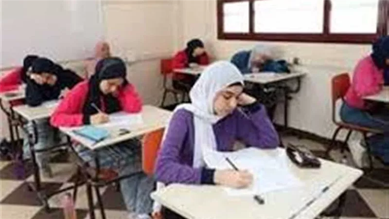التعليم يتخذ قرارات هامه ويعلن عن الطلاب المسموح لهم بدخول امتحانات نظام الثانوية العامة الجديد 2025