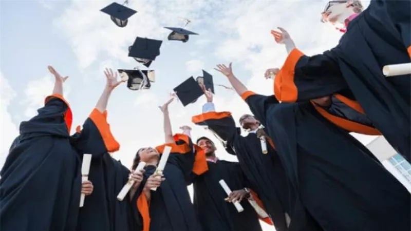 هتعلم ولادك فى احسن واكبر المدارس بالتمويل التعليمى من المصرف المتحد بأقل عائد واطول فترة سداد
