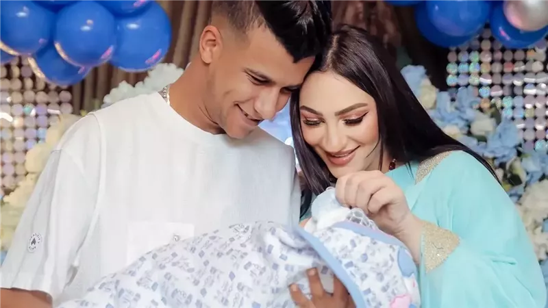 شاهد رد فعل زوجة عصام صاصا بعد الحكم عليه بالسجن 6 أشهر