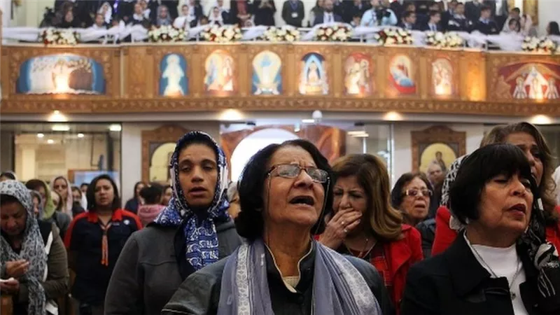 اللى هناك يطمنا...مهزلة حدثت بالأمس واعتداء أشخاص غير مسيحيين على زوار العذراء مسطرد ونحن ننشر الحقيقة