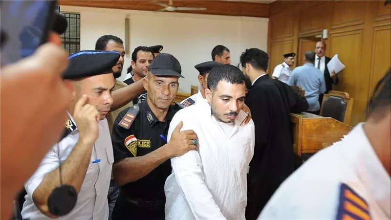 جديد قضية سفاح التجمع .. محاولات للتحايل وخطة للإفلات من عشماوي