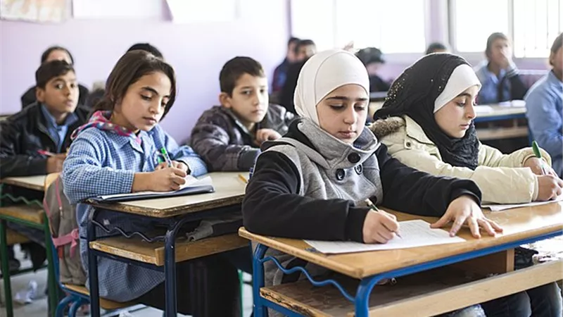 التعليم ترد رسميا علي ما تداول بشأن تفعيل البصمة لتسجيل حضور وغياب الطلاب بالمدارس