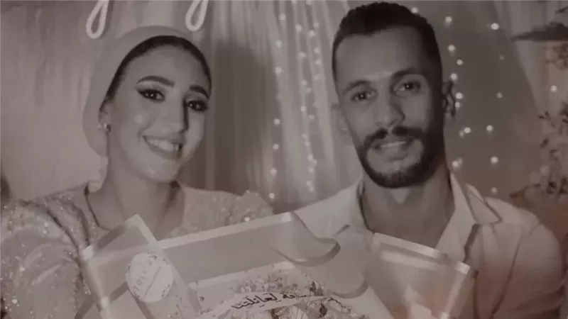 فنان يطلب التهنئة من المتابعين بعد أن تخلى عنه الفنانين في حفل خطوبة ابنته