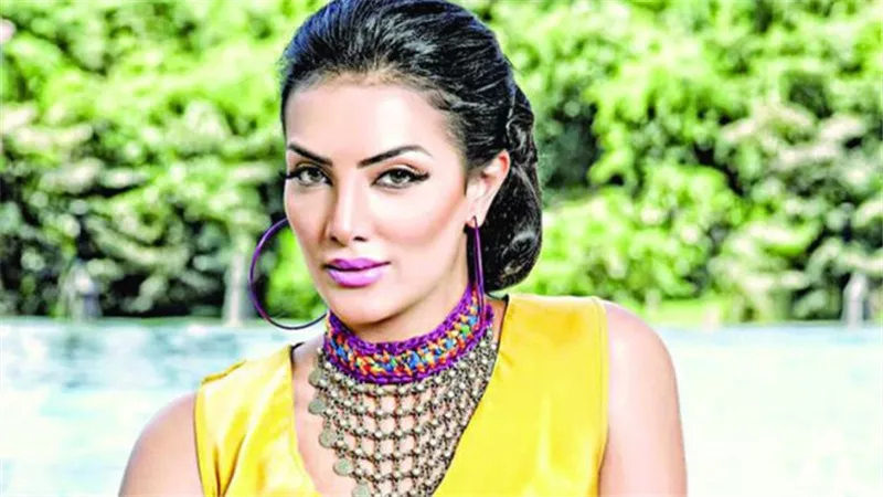 العلم هو المنقذ دائماً.. شاهد حورية فرغلي  بعد تركيب الأنف الصناعي