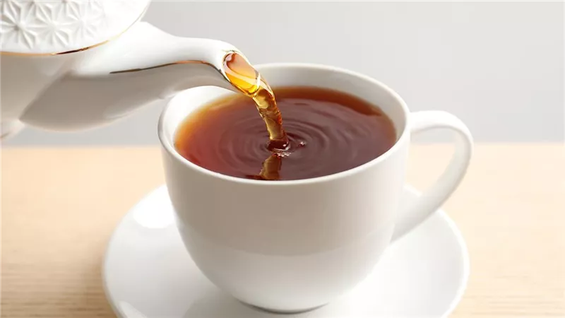 احذر الإفراط في تناول الشاي رغم فوائده يهدد صحتك بـ4 مشكلات خطيره 
