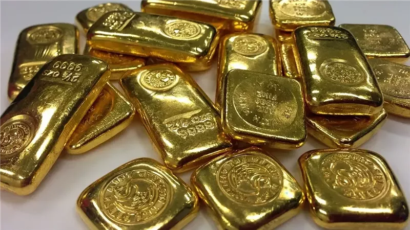 هبوط حاد ومفاجئ فى أسعار الذهب بمحلات الصاغة...شوف سبيكة وزن ٥ جرام بكام النهارده ؟