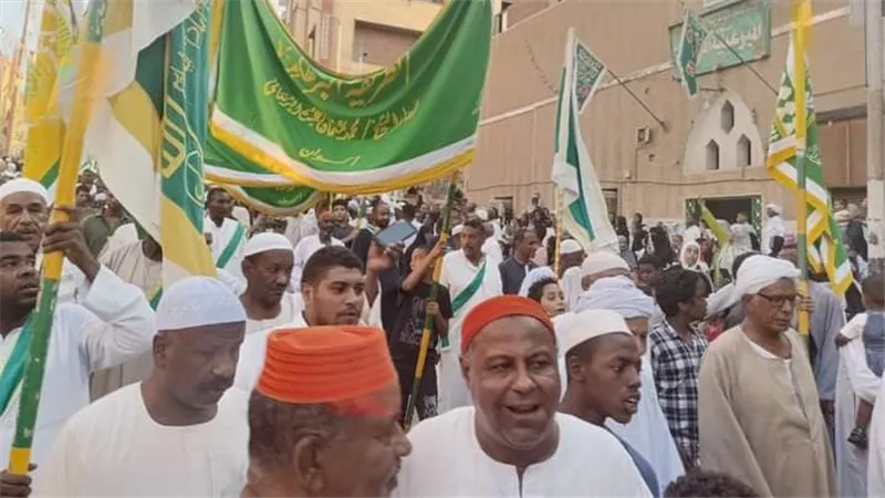 مشاهد في أسوان تحزن البعض بخصوص احتفال المولد النبوي 