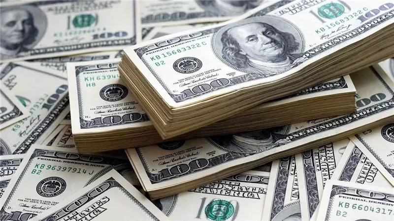 الدولار بكام في البنك الاهلي؟.. سعر الدولار اليوم بعد الهبوط  الاخير الذي ضرب العملة
