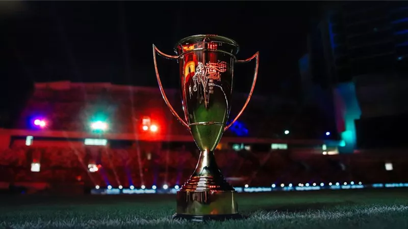 أسباب وكواليس تأجيل السوبر المصري وموقف الأهلي والزمالك من المشاركة