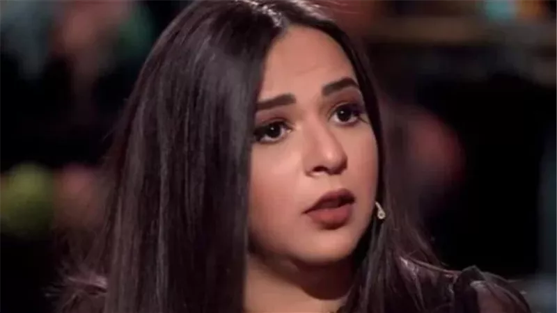 ما هو المرض الغامض الذي تعاني منه إيمي سمير غانم وابعدها عن الاضواء وماهى اعراضه