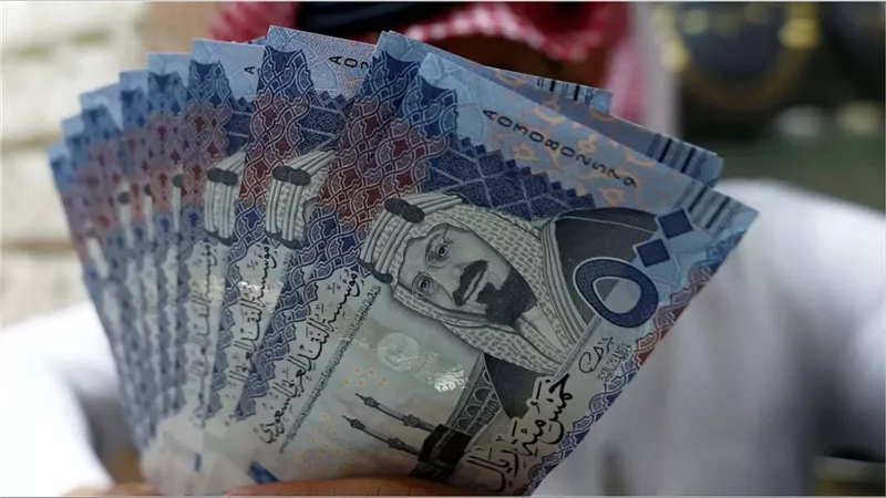 سعر صرف الريال السعودي اليوم 24 سبتمبر 2024 بالبنوك .. 500 من عملة المملكة بكام جنيه مصري بالسوق السوداء؟