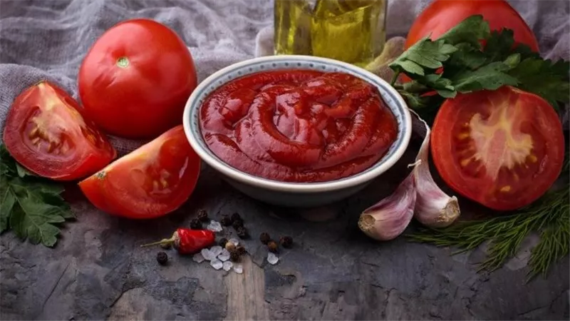 طرق فعالة لحفظ الطماطم بعد انخفاض أسعارها إلى 3 جنيهات للكيلو