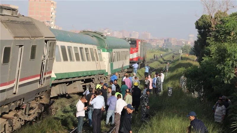 القصة كاملة.. تفاصيل خروج عربة قطار عن القضبان بالمنوفية وبيان عاجل من السكة الحديد