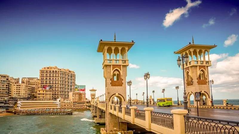 نوة رياح الصليب .. الإسكندرية تعلن حالة الطوارئ لاستقبال اول النوات خلال ايام هل يتم تعليق الدراسة ؟ 