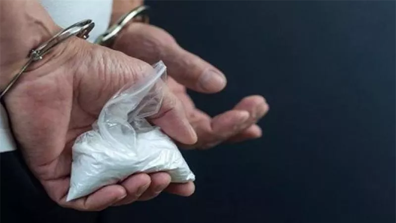 القبض على التيك توكر المعروفة باسم يوسف الواجهة وزوجها ومعهم اكتر من ٢٥ كيس هيروين