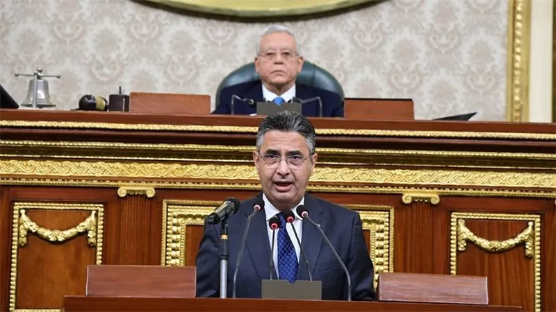نظام جديد بـ بطاقة التموين: وزير التموين يزف مفاجأة من داخل البرلمان 