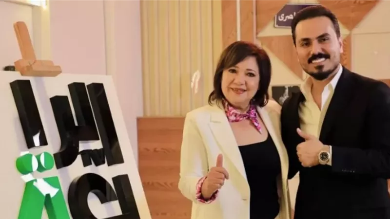 نزار الفارس يكشف المستور :  سر  زواج  عايدة رياض العرفي بعد غضب الاقباط  والإعلاميين ما القصه ؟