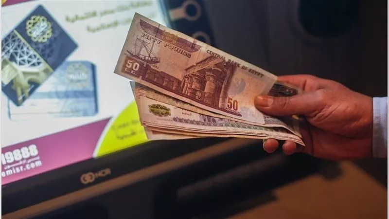 قروض بدون فوائد لأصحاب المعاشات والموظفين والشباب: كيف تحصل على دعم مالي بدون تكاليف إضافية؟
