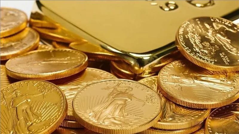 سعر الذهب بمنتصف تعاملات الجمعة بعد آخر انخفاض بالصاغة.. عيار 21 يستقر عند 6970 جنيهًا
