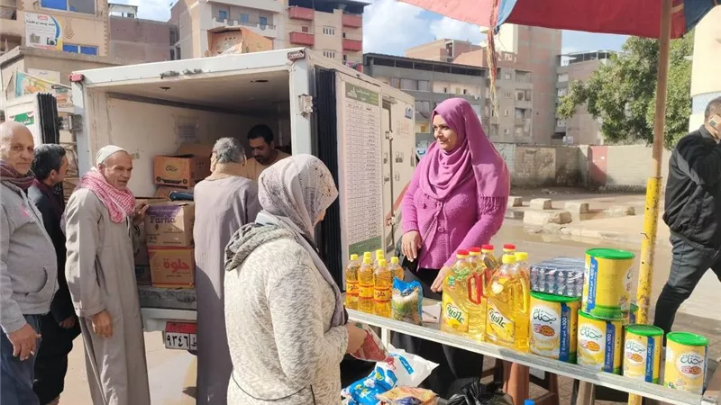 الحكومة تعلن عن تخفيضات تصل لـ 25% بالسلع الغذائية واللحوم .. تفاصيل