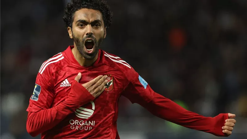 حسين الشحات جانبا إلى جنب مع ميسي ورونالدو وبنزيما أساطير الكرة المعاصرين.. ما القصة؟