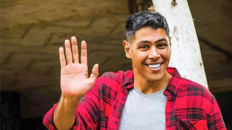 عمر مصطفى متولي يكشف سبب رفض تجسيد شخصية والده في فيلم 