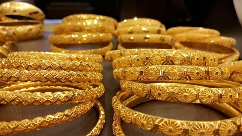 الجرام زاد قد إيه ... كم سجل سعر الذهب بمنتصف تعاملات اليوم السبت 