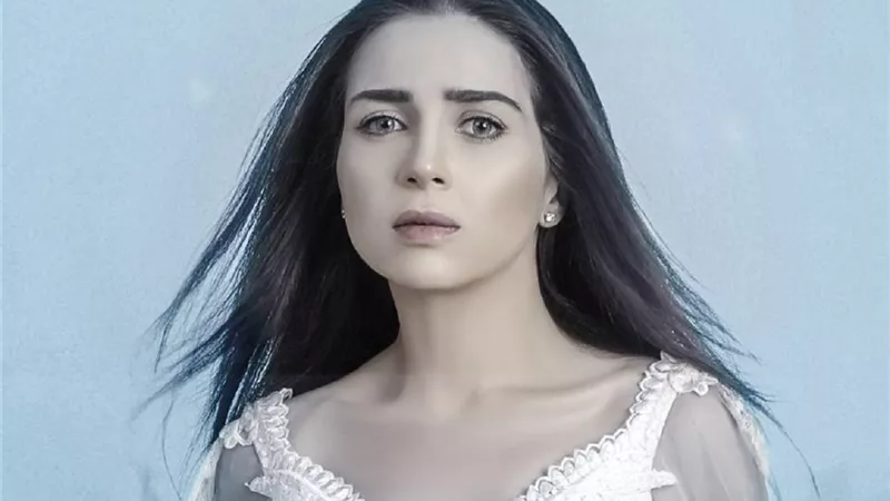 الموت يفجع مي عز الدين وما كتبته علي حسابها الشخصي يوجع القلوب وهذا أخر طلب من الجمهور  ماذا قالت ؟