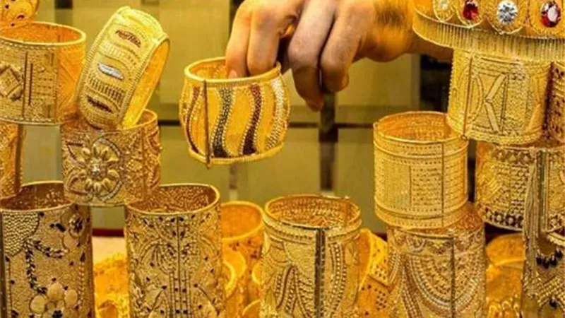هبوط حاد في أسعار الذهب والخبراء يؤكدون أن الذهب يحقق أسوأ أداء هذا الأسبوع؟