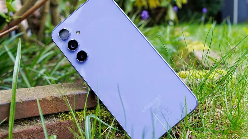 ضيع فلوسك علي تليفون يستاهل .... سعر ومواصفات Samsung Galaxy A55 5G بطارية قوية وسعر مفاجأة