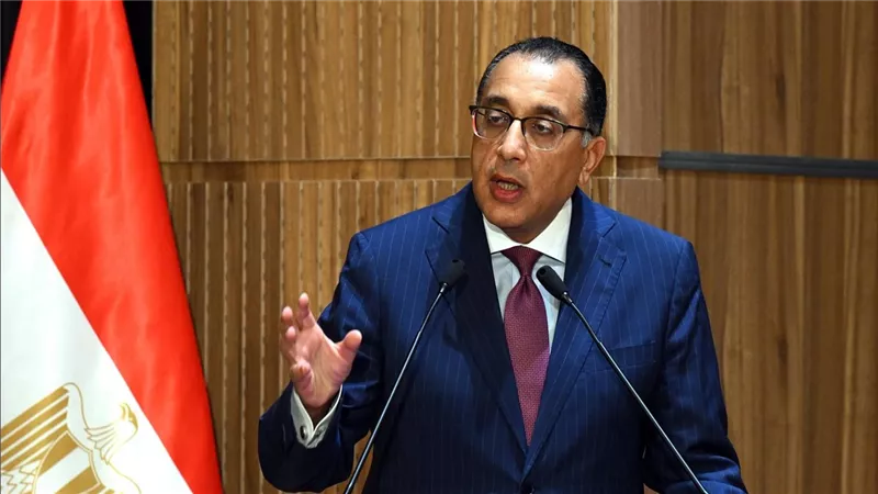 منهم مطروح ودمياط.. مصطفى مدبولى يزف بشرى ساره لاهالى 5 محافظات مصريه ايه القصه؟