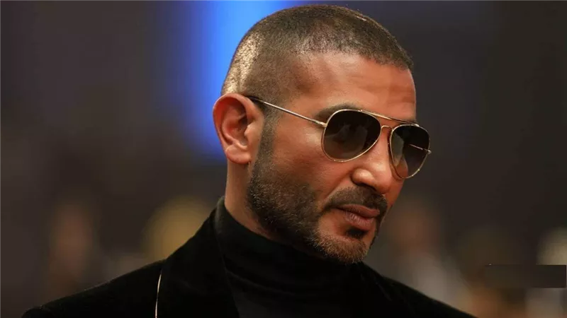 سواء دين أو وطن | أحمد سعد : من السذاجة أن تنتمي لشىء وجدت نفسك مولود عليه