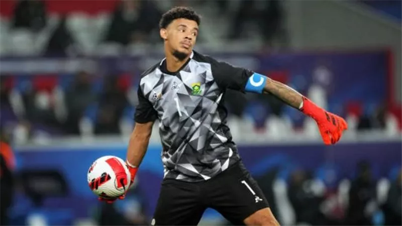 من هو اللاعب اللي 