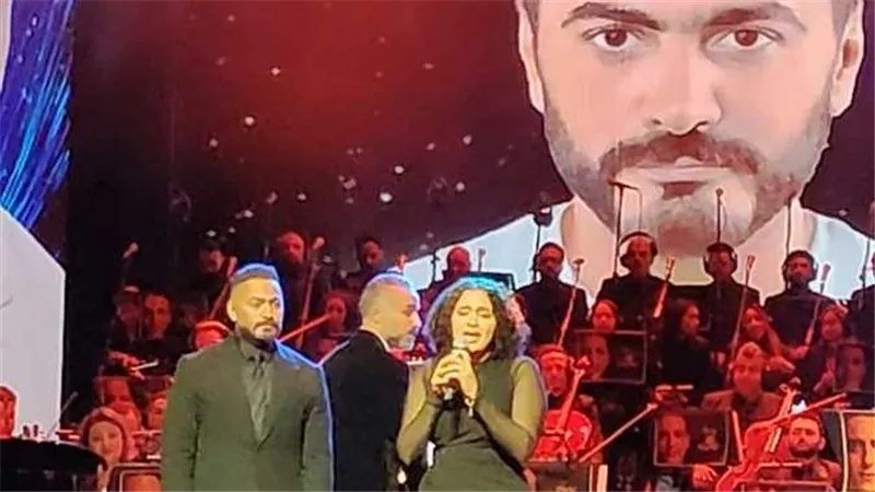 موقف قمة في الإنسانية من تامر حسني في حفل تكريم المرحوم محمد رحيم