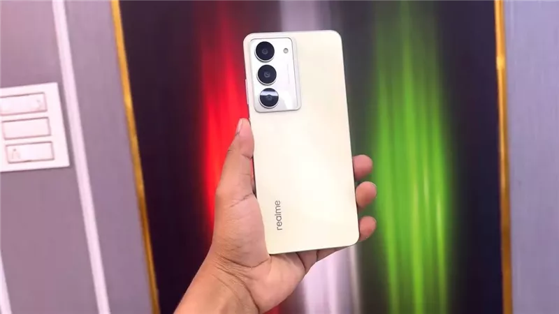 بمواصفات جبارة وسعره على قد الأيد .. هاتف Realme 14x الجديد هيقلب الموازين هل يستحق الشراء؟