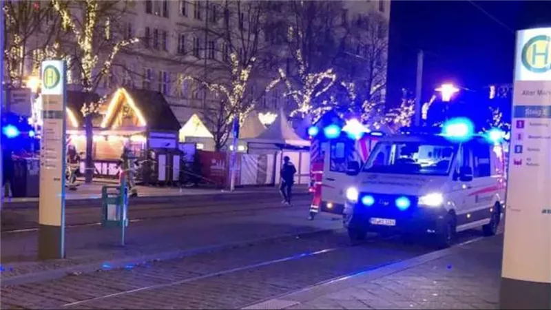 عاجل الآن: 11 حالة وفاة وعشرات المصابين في حادث مروع بسوق عيد الميلاد في ماجديبورج الألمانية – تفاصيل مرعبة