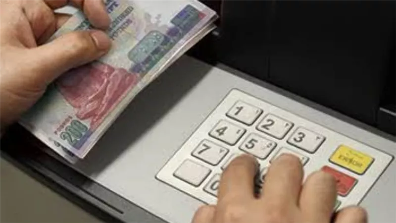 اجراء اجباري ينفذ عند سحب المرتب وتحذير من الحكومة قبل القبض بساعات .. هام لملايين الموظفيين قبل صرف رواتب شهر ديسمبر هيتخصم منك كام؟