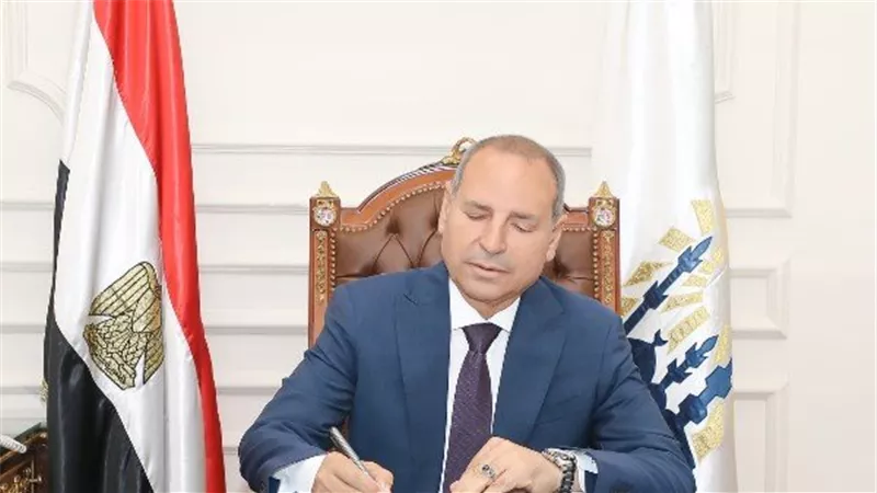 يا فرحة قلوب الأقباط بعد قرار محافظ القاهرة..  اعرف مواعيد امتحانات الترم الأول والقرار الجديد من المحافظ