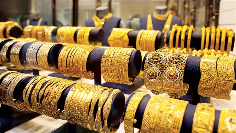 أسعار الذهب اليوم الاثنين 23 ديسمبر 2024 في مصر: عيار 21 والجنيه الذهب وصل كام للبيع والشراء بعد الارتفاع الأخير؟
