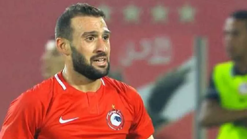 عمر كمال يتعرض لحادث سير بعد أيام من خياطة شريان يده المصابة